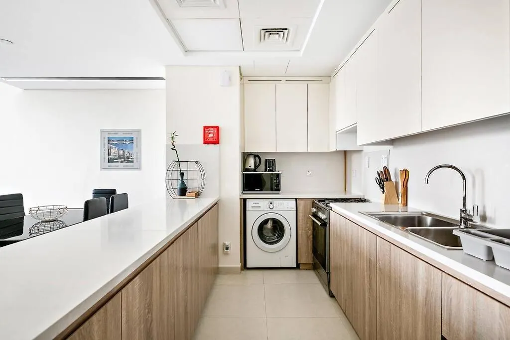 Stonetree - Furnished 1Br In Peaceful Location Apartment Dubai